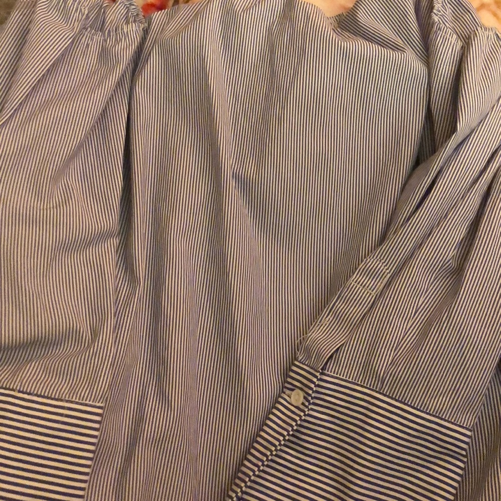 Long sleeve strap shirt